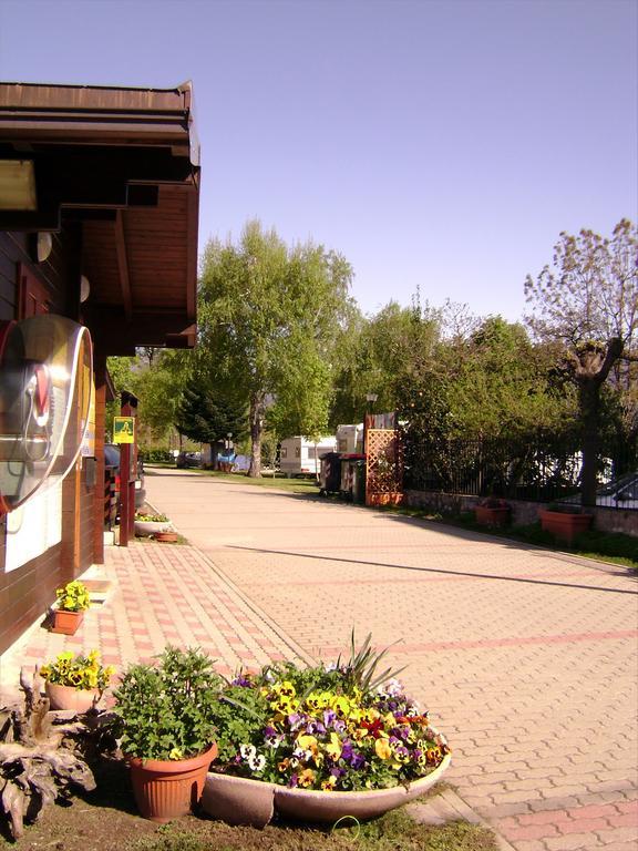 Camping Parisi Baveno Exterior foto